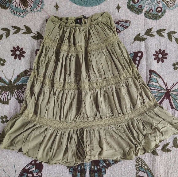 Whimsical Olive Green Women's Skirt - Picture 1 of 3